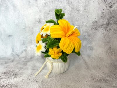Composition florale en pot - Jaune et blanc
